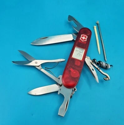 Navaja suiza Victorinox Altímetro Roja ¡Multiherramienta! Foto 1 de 4