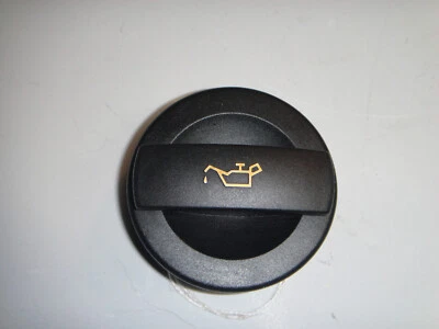 Audi A6 2005 tapa de aceite del motor - 06C103485C Foto 1 de 2