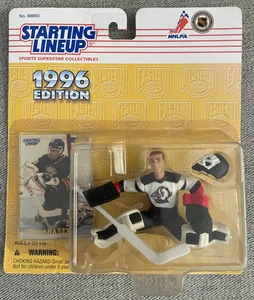 1996 Edition Starting Lineup Dominik Hasek NHL Buffalo Sabers - Picture 1 of 2
