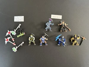 (7) ¿Estatuillas Fortnite de 2"" con algunas raras? accesorios (6) Ver fotos - Imagen 1 de 4