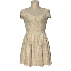 Taylor & Sage Dress Lace Short Sleeve Hook Eye Front Cream Junior S - Picture 1 of 6