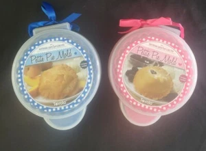 Paar Tovolo Petite Silikon Tortenformen, Herzform + Sternform  - Bild 1 von 10