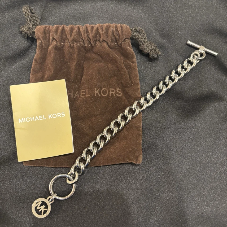 Michael Kors Silver Tone Logo Chain Link Toggle Bracelet - Image 1 of 3