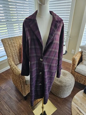 Gabardina plumero a cuadros Pretty Little Thing para mujer talla 0 de gran tamaño  Foto 1 de 4