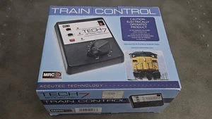 MRC Tech 7 Power Pack / Ampac760 / Train Controller With Original Box - Picture 1 of 11