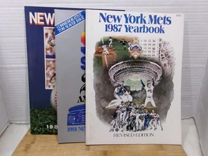 Annuari vintage NY Mets 1987,1988,1989 - Foto 1 di 11
