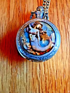 Unisex quartz mermaid pocket watch with 15 inch chain - Picture 1 of 6