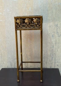 Metal Plant Stand Heavy Duty 20" Tall - Picture 1 of 4