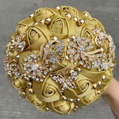 Nuevo Ramo de Novia Exquisito Estrás Seda Rosa y Perla Hecho a Mano Foto 1 de 4