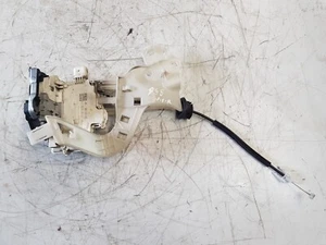 MECANISMO DE BLOQUEO PUERTA TRASERA PORSCHE CAYENNE 2010-2017 LADO IZQUIERDO TRASERO N/S/R 8K083901 - Imagen 1 de 9