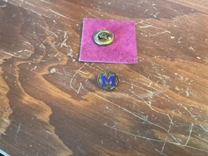 Vintage 10k Gold University of Michigan Union Screw Back Pin - Picture 1 of 7