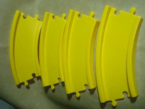 Vintage Little Tikes Creative Roadway I-80 Expressway 4 Curve Road Track Pieces - Picture 1 of 3