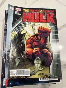 Lote de 30 cómics de Marvel y DC Hulk y más - Imagen 1 de 24