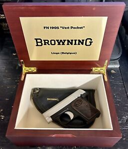 Pistol Presentation Custom Display / Storage Case for Browning FN M1905 .25 Auto