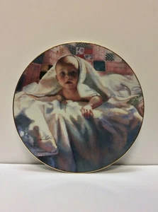 HADLEY HOUSE COLLECTION - PEEKING OUT - Picture 1 of 1