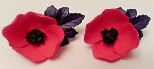 Delicate and Beautiful Poppy Earrings BNIB - Picture 1 of 6