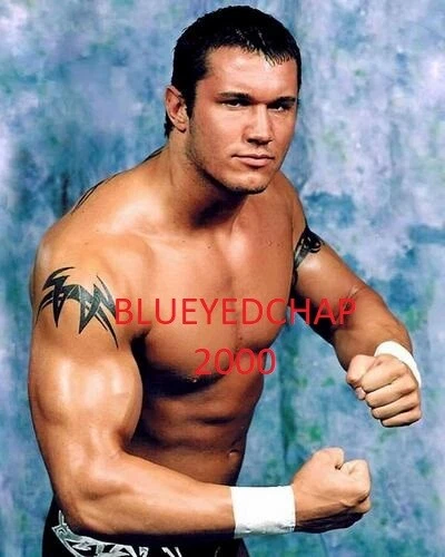 ФОТОГРАФИЯ РЕСТЛЕРА РЭНДИ ОРТОНА 8 X 10 РЕСТЛИНГ WWF - Изображение 1 из 1