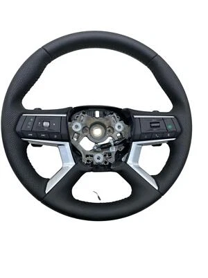 Volante térmico MITSUBISHI OUTLANDER 2022-2024 CUERO NEGRO CON MANDOS Foto 1 de 4