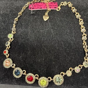 BETSEY JOHNSON NOSTALGIC POP STONE NECKLACE MULTI COLORED - Picture 1 of 3