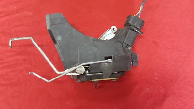 Actuador de pestillo Lexus 1997 a 2001 ES300 cerradura de puerta del pasajero delantero derecho OEM Foto 1 de 4