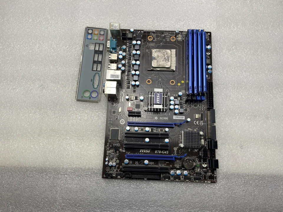 MSI 870-G45 AM3 Socket Phenon II X4 840 3,2 GHz 12 GB de RAM Foto 1 de 4