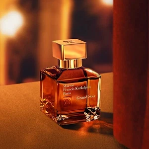 Maison Francis Kurkdjian Grand Soir EAU DE PARFUM SPRAY 2.4 Oz / 70 ml NEW - Bild 1 von 6