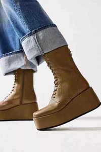 Free People Arlyn Green Square Toe Combat Lace Up Platform Boots US 7.5 EU 38 - Picture 1 of 9
