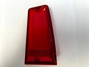1969 Plymouth Valiant Right Tail Light Lamp Lens W/ Gasket 2932760 NOS - Picture 1 of 6