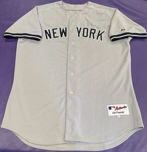 Authentic Derek Jeter New York Yankees #2 On Field Majestic grau Road Trikot 52 - Bild 1 von 6