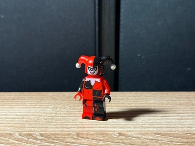 LEGO DC SUPER HEROES Harley Quinn Jesters Cap Minifigure RARE sh959 - Image 1 of 2
