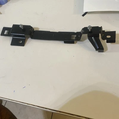 Ford F250 F350 2014 pilar B izquierdo soporte de moldura superior Foto 1 de 4