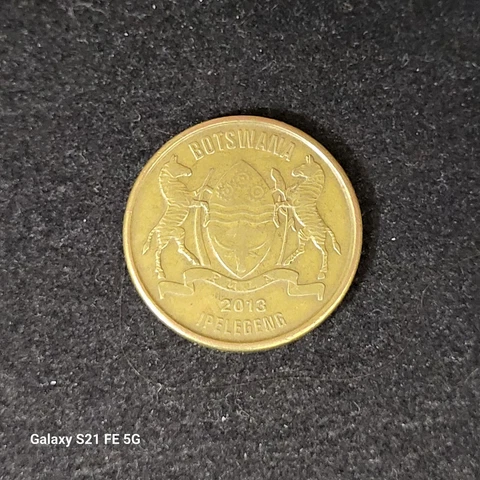 Botswana Pula KM# 35 2013  A3074     I COMBINE SHIPPING Cover