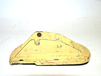 Pre War LIONEL 2660-3 CRANE CAB BASE Die-cast metal Used USA Parts for repairs - Image 1 of 4