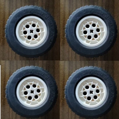 4 X Technic Parts roda de pneu 32019&86652 conjunto de pneus 62x20 e aros brancos 43,2x18 - Imagem 1 de 2