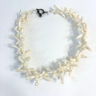 Collar de perlas de agua dulce en forma de cruz de plata de ley 925 de 16" con cierre de palanca Foto 1 de 4