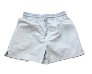Fabletics Franchise Shorts Herren XL elfenbein creme & grau Athleisure Trainingsshorts - Bild 1 von 8
