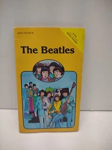 The Beatles Pocket Biographies Paperback Book 1984 Comic Lennon McCartney Ringo - Imagen 1 de 5