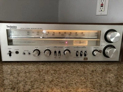 Vintage Technics SA-300 Stereo Receiver AM FM Tuner Japan Tested Working - Image 1 of 4
