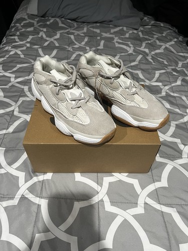 Taglia 9 Adidas Yeezy 500 Stone Taupe