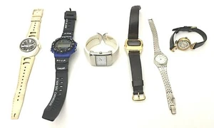 Lotto Orologio Vintage - 6 Pezzi Donna/riparazione Pieve Nkhill Timex Dinastia Seiko Donna - Foto 1 di 10