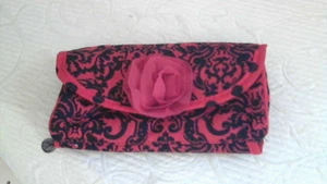 Rollo de joyería/cosmos rosa roja/negra 8"x12" desenrollar 3 cremalleras compts 1 broche de presión - Imagen 1 de 3