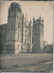 Photographie ancienne Cathédrale Saint Pierre à Poitiers par Jules ROBUCHON - Bild 1 von 1