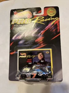 Hot Wheels Pro Racing 1st Edition #7 Geoff Bodine 1997 1/64 - Picture 1 of 3
