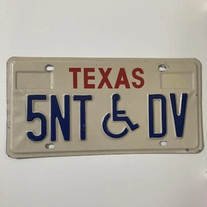 1990's-early 2000's Texas disabled Veteran handicapped license plate “5NT DV” - Picture 1 of 7