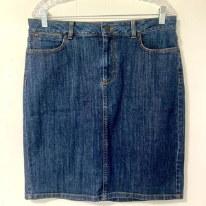 Talbots Denim Mini Above Knee Pencil Skirt Size 12 P Preppy Coastal Casual - Picture 1 of 9