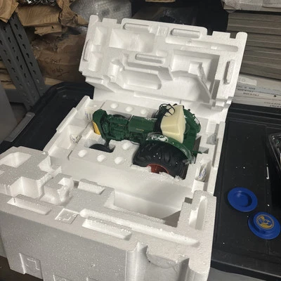 Franklin Mint Oliver Super 99 Tractor Precision Model 1/12 Scale Open New - Image 1 of 4