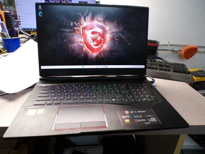 Portátil para juegos MSI GE75 Raider 10SE i7-10ª generación 2,6 GHz 16 GB 1 TB y 512 GB SSD #2280 Foto 1 de 4