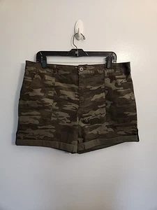 Social Standard by Sanctuary Women's Hero Utility Short CAMO Sz XXL Brand New - Picture 1 of 9