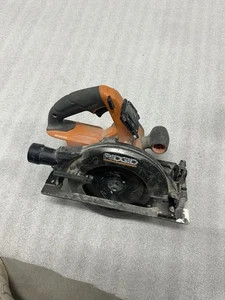 RIDGID R8657 18V 7-1/4'' Li-Ion Cordless Brushless Circular Saw Tool Only - Picture 1 of 4