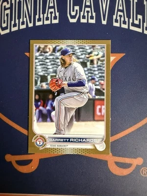 2022 年 Topps 更新 Garrett Richards #US198 金平行 /2022 德克萨斯游骑兵明星 — 第 1/4 张图片